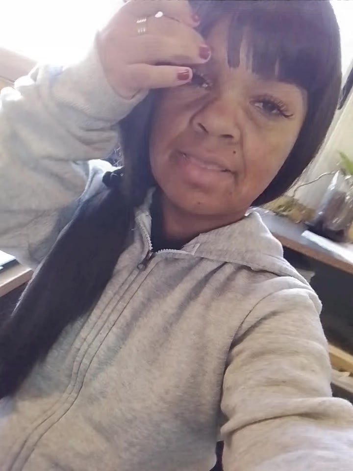 @𝓛  23