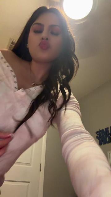 @they.luv.big.b