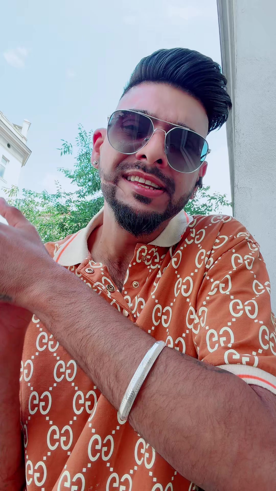 @𝗔𝗺𝗮𝗡 𝗠𝗮𝗻𝗗
