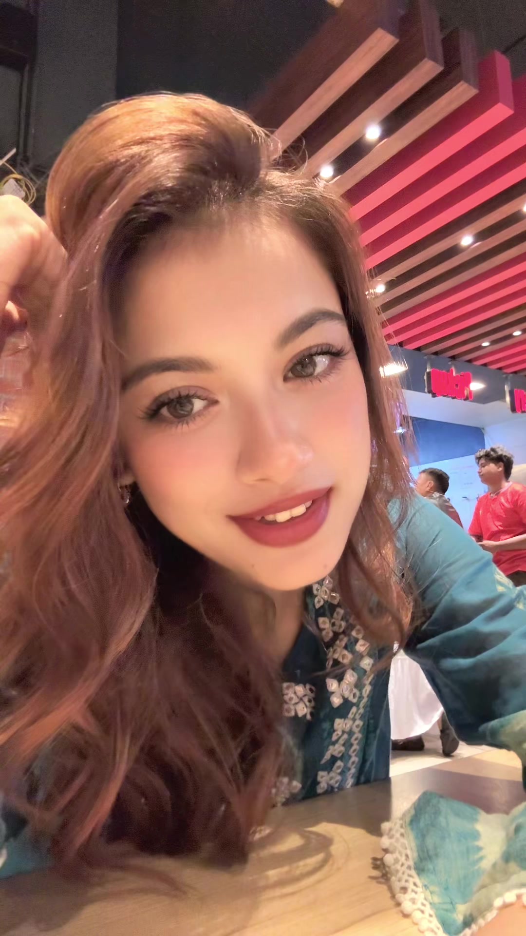 @Isha Thapa 🌸