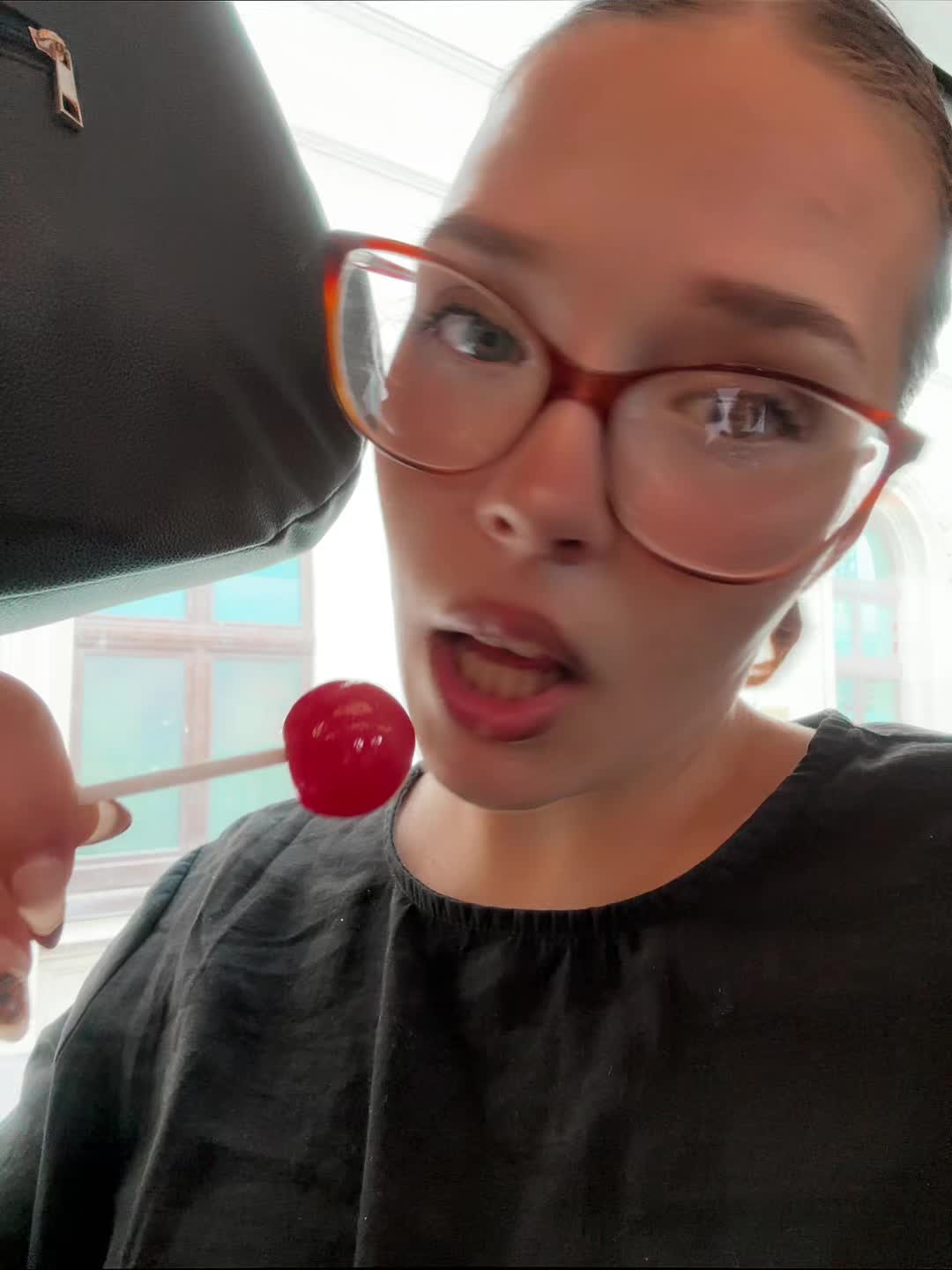 @y2k_.kitty.xo