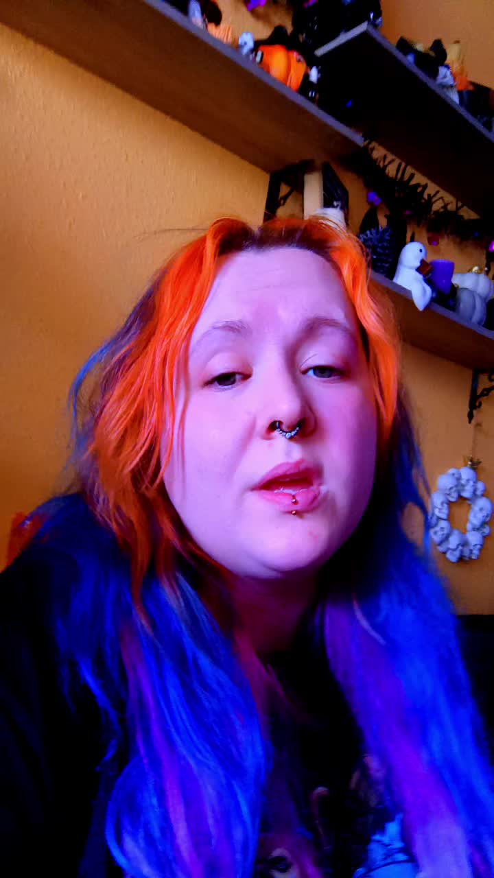 @Rainbowshit13🌺