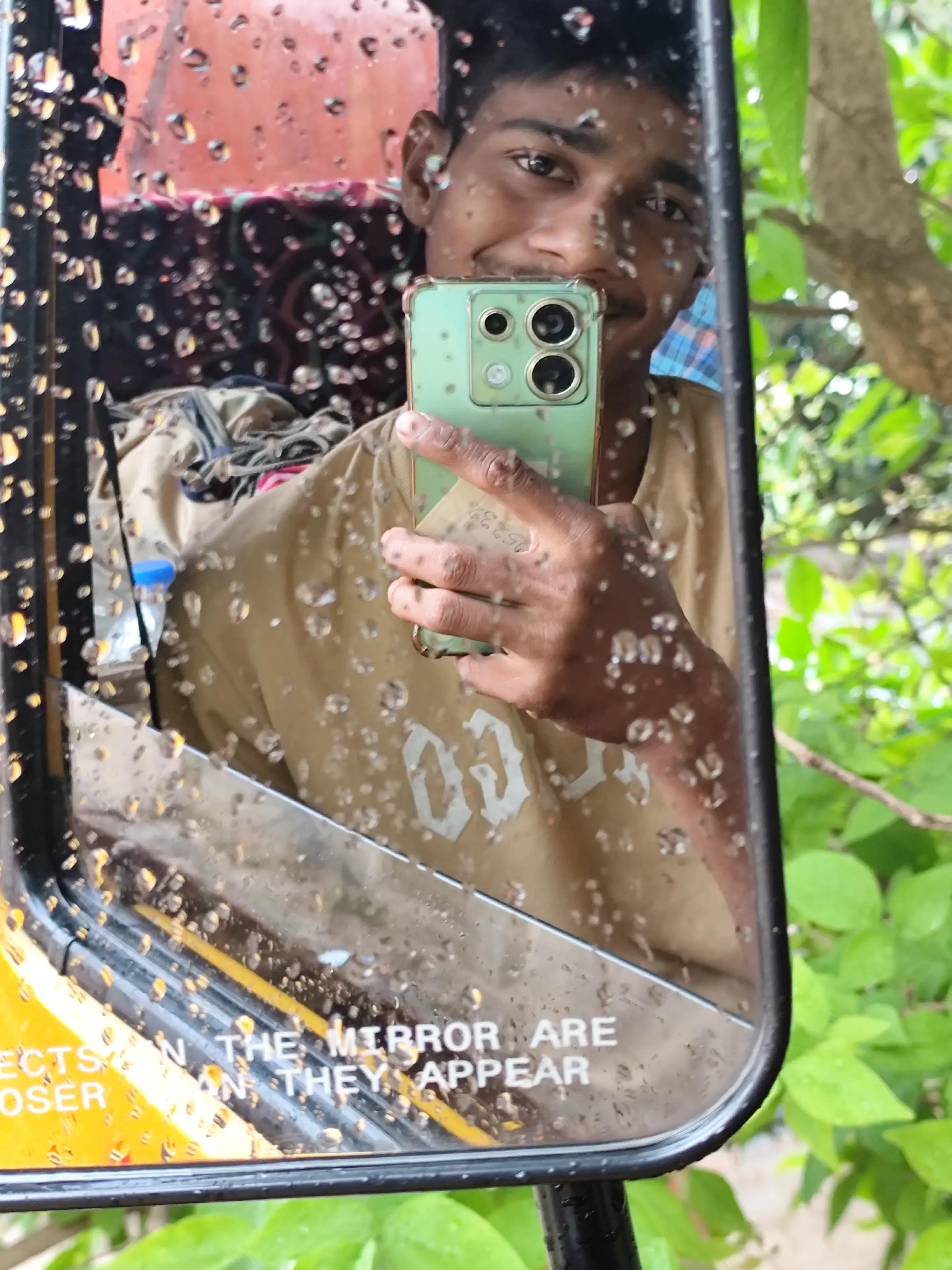 @,,😊লাকি ভাই🤭🥴