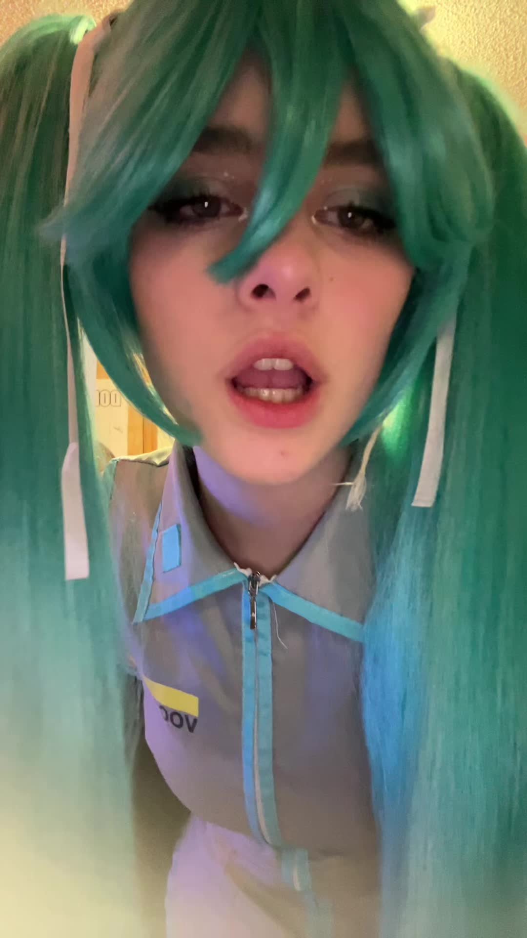 @Skadooshnoodle
