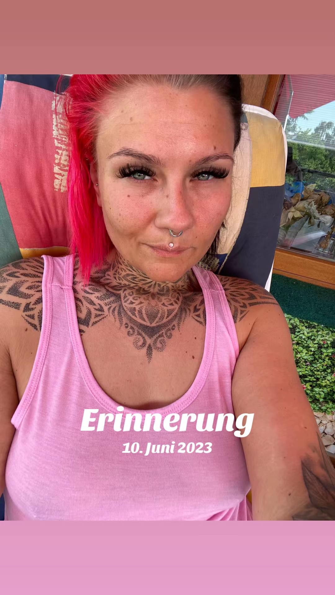 @𝑀𝒶𝓃𝒿𝒶 🍒