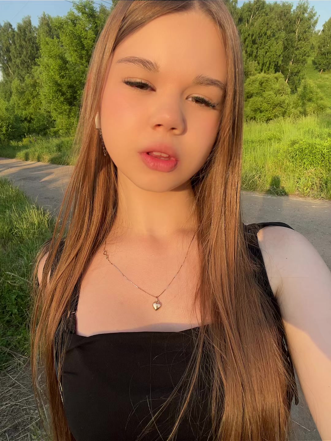 @Vikks💋