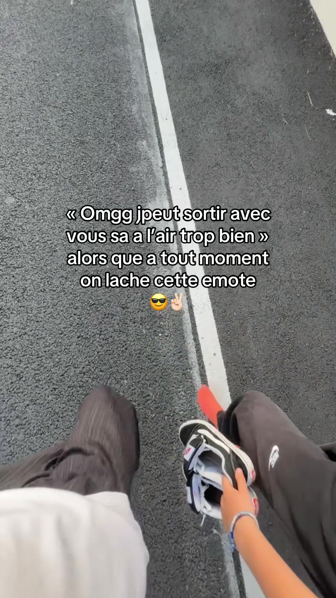 @𝐌𝐚𝐞𝐥𝐲🗽