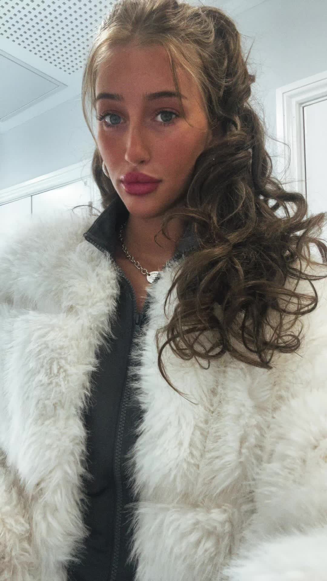 @Brookejames