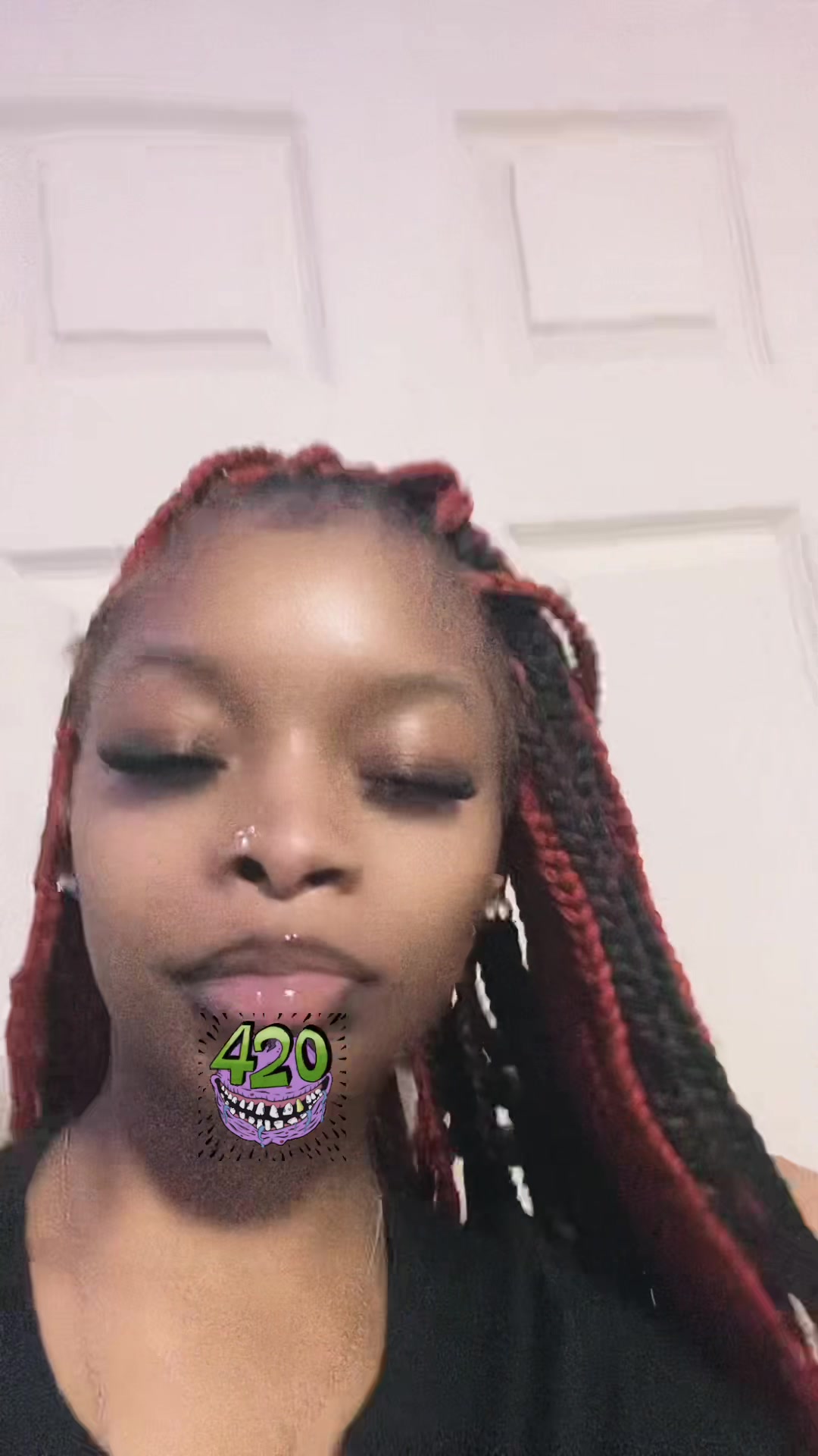 @🦈