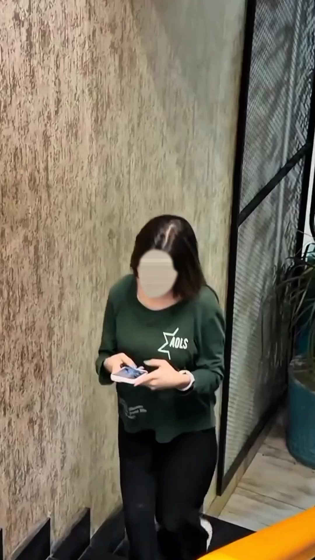 @Meerab