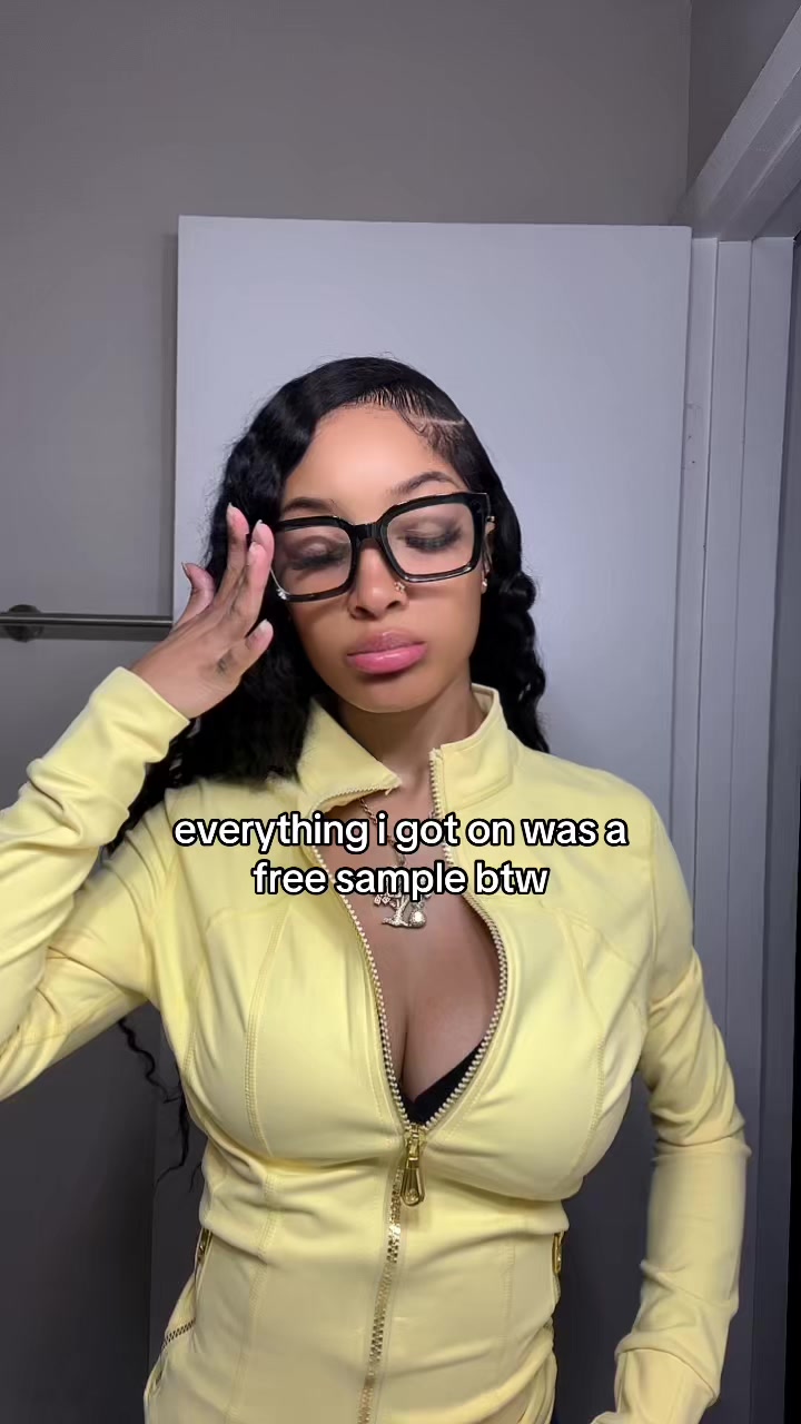 @NIECY SARA&Eacute;
