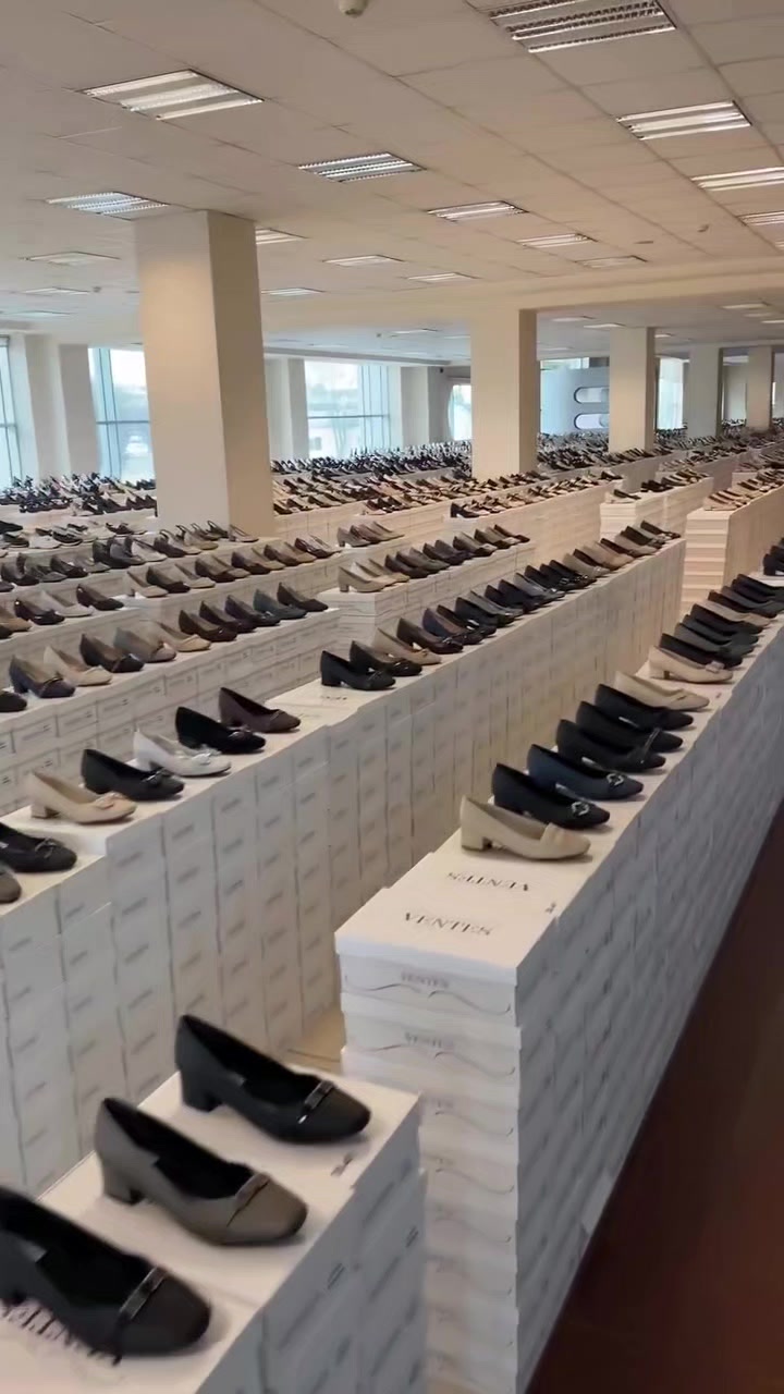 @Ăɓ Mķ Shoes 🥇