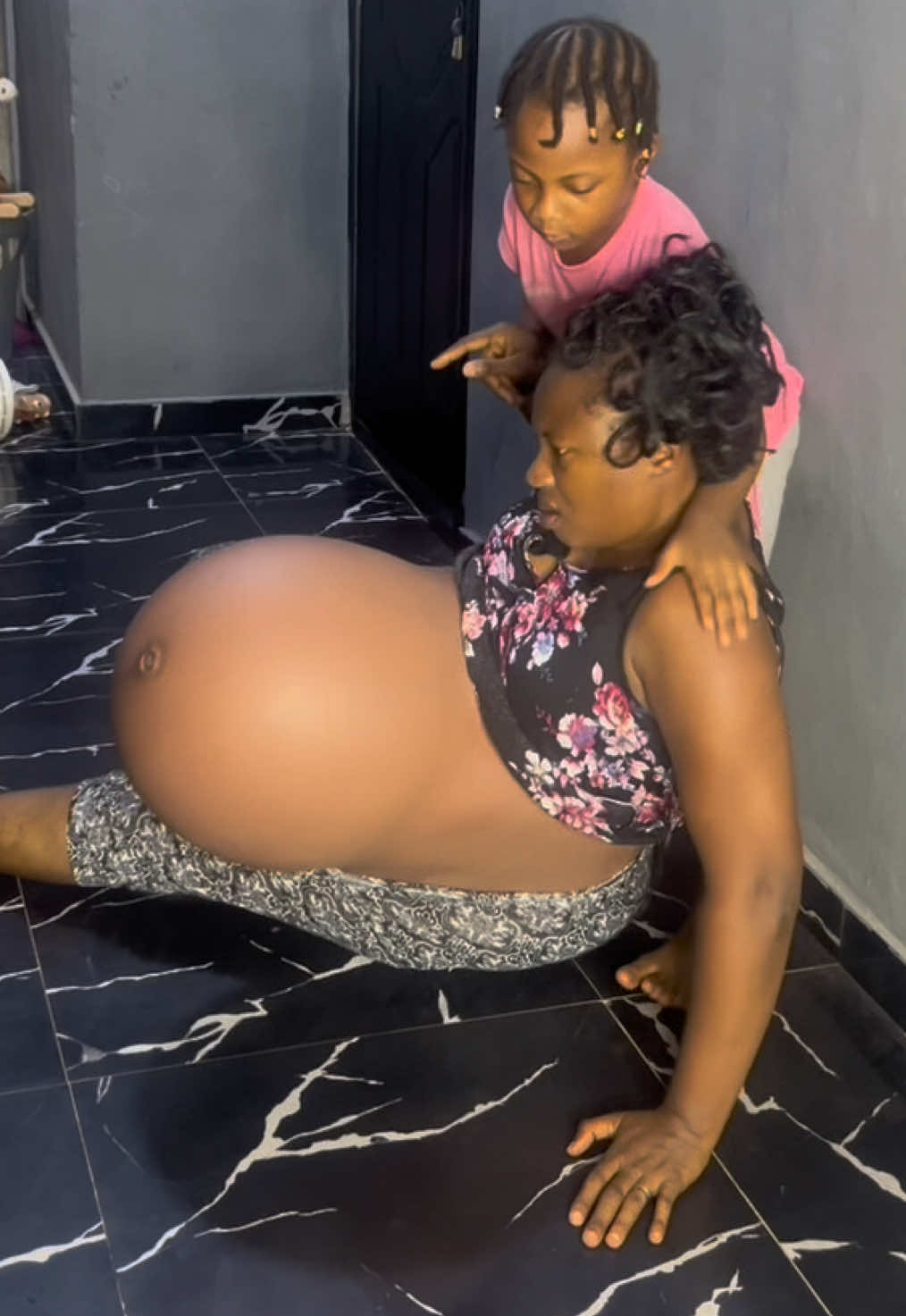@Guddiee