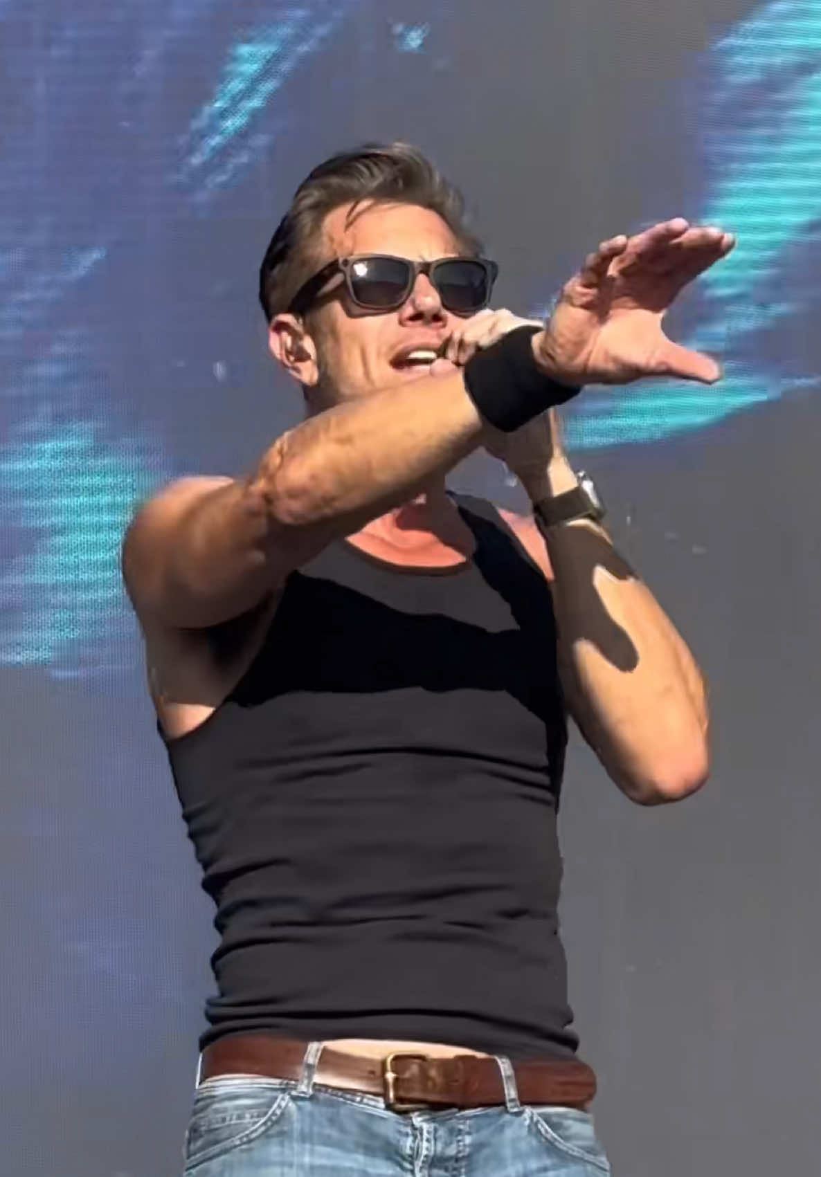 @311