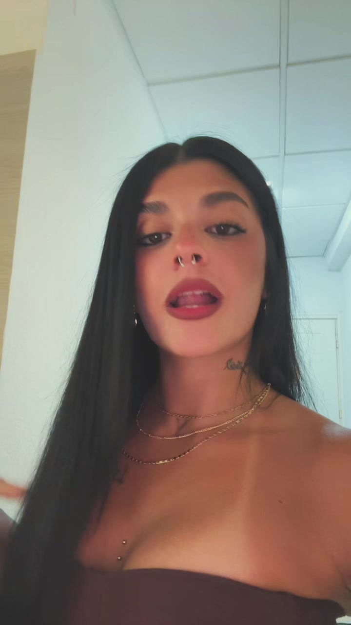 @𝐏𝐚𝐮𝐥𝐚🖤