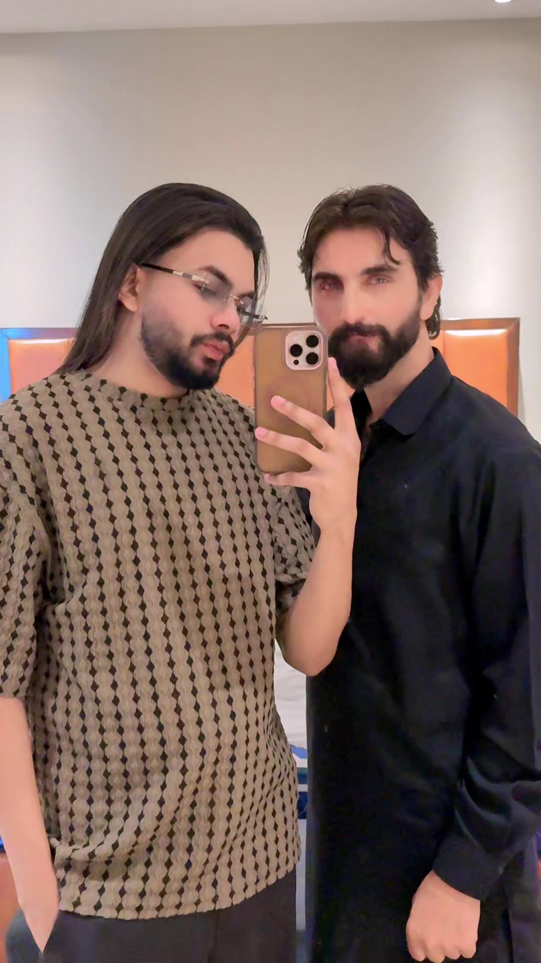 @NABEEL  GREEN EYES  👁