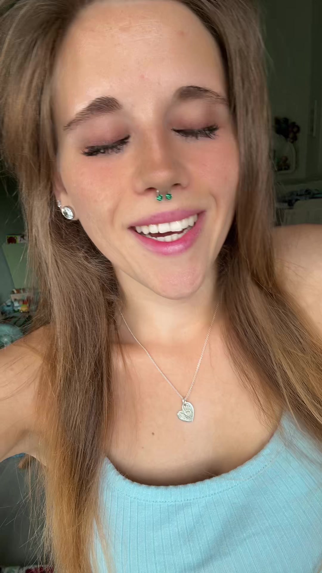 @Nessii