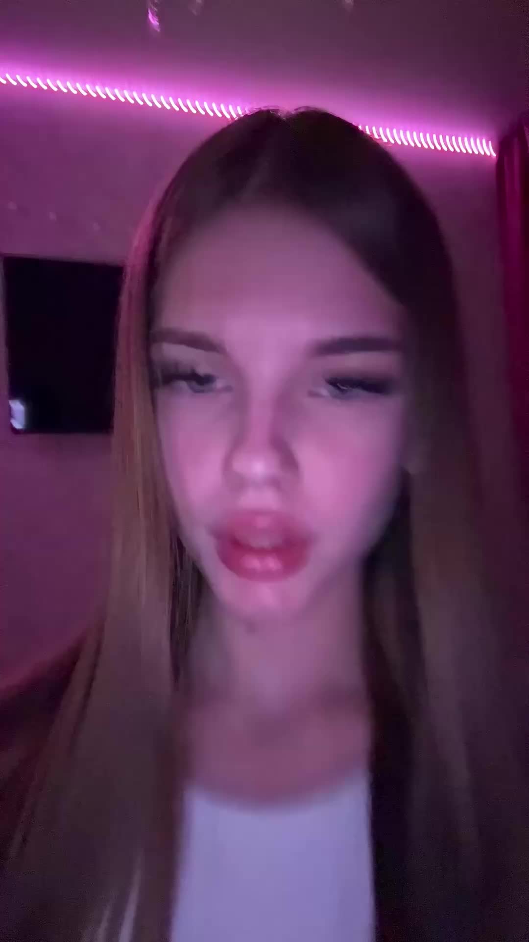 @vikamines