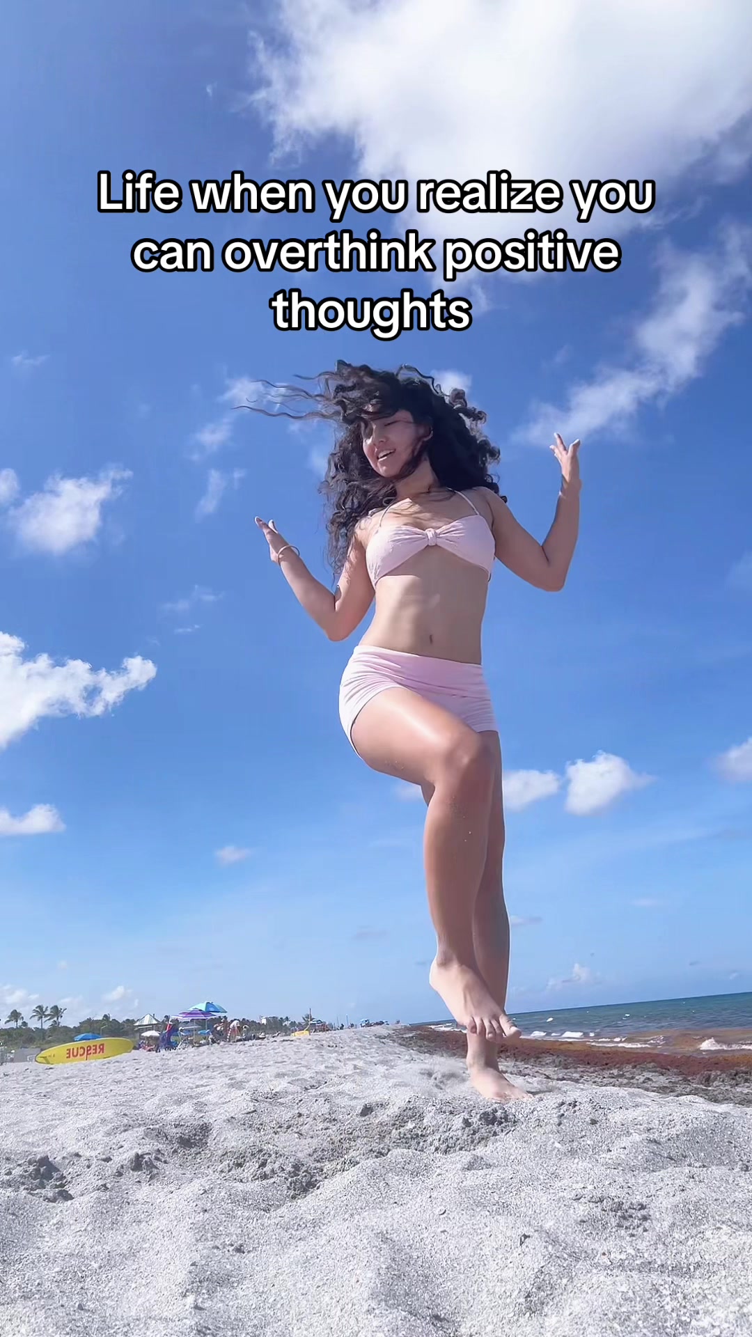 @DaniellaOnEarth