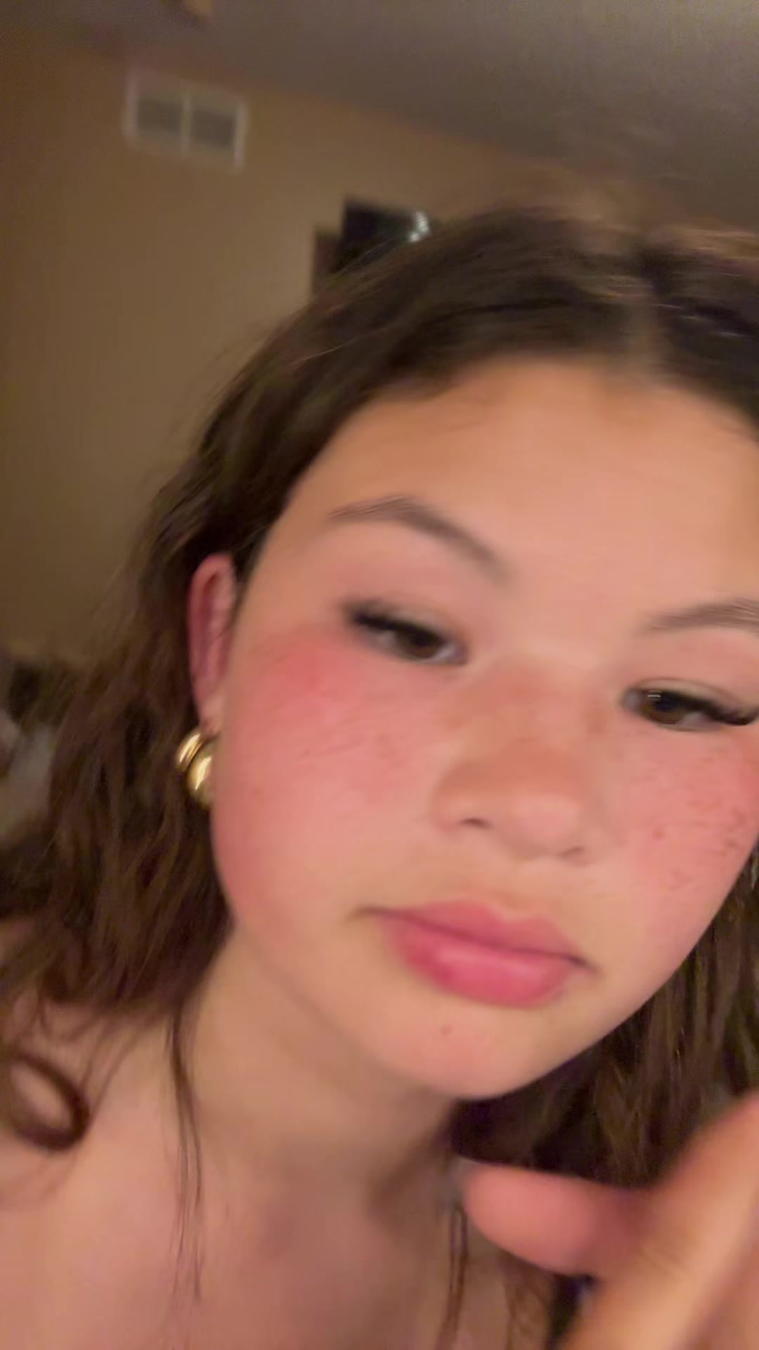 @idkimjustacurlyheadasian