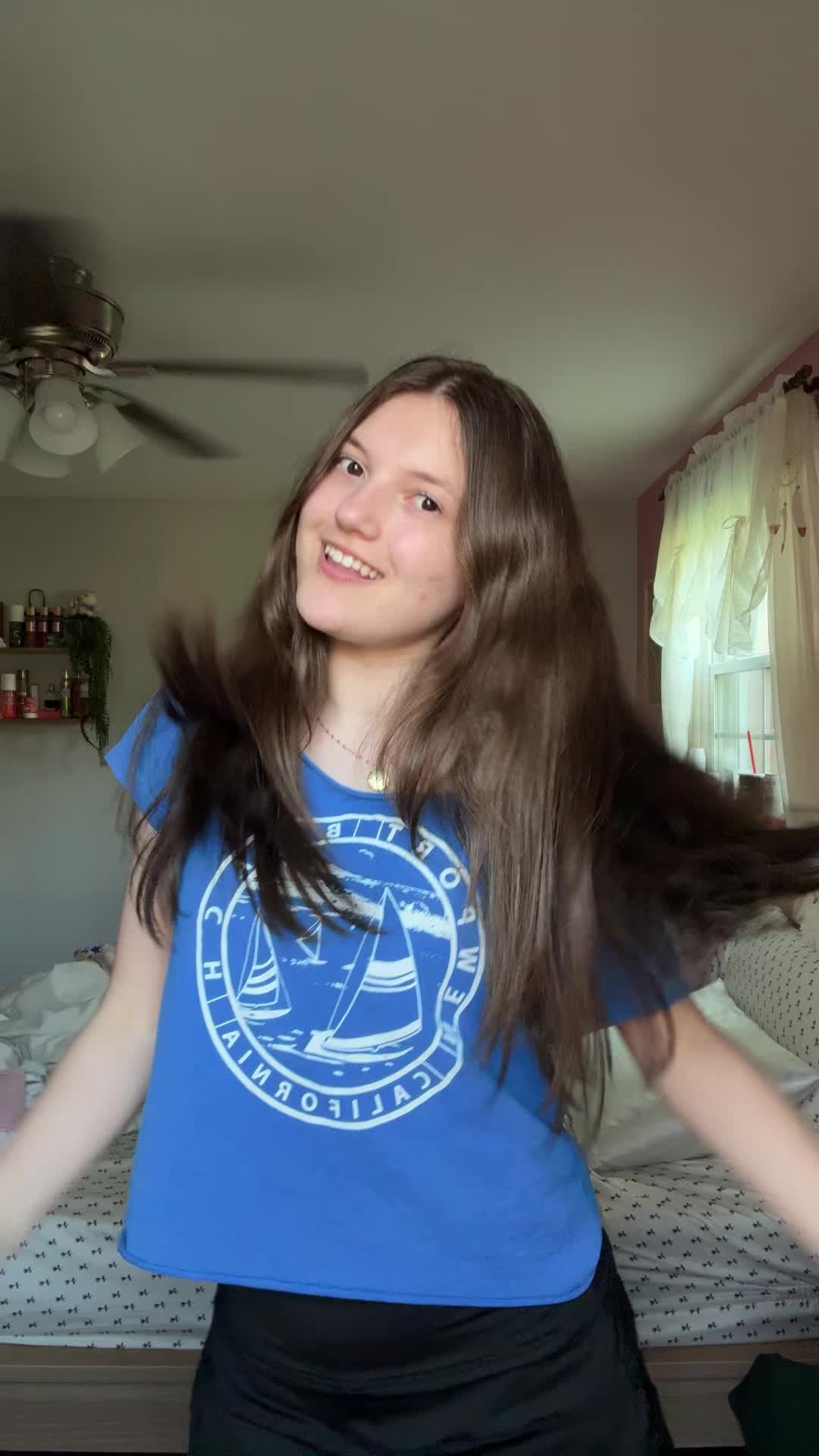 @itsjustcarriee