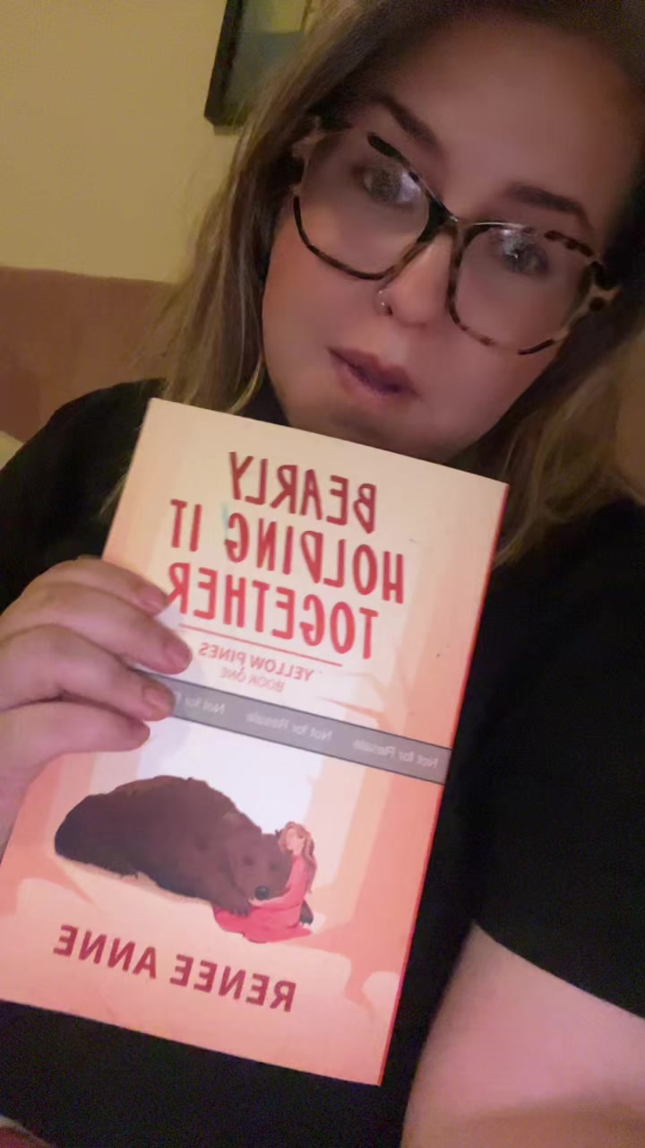 @Renee Reads &ldquo;Romance&rdquo; 📖
