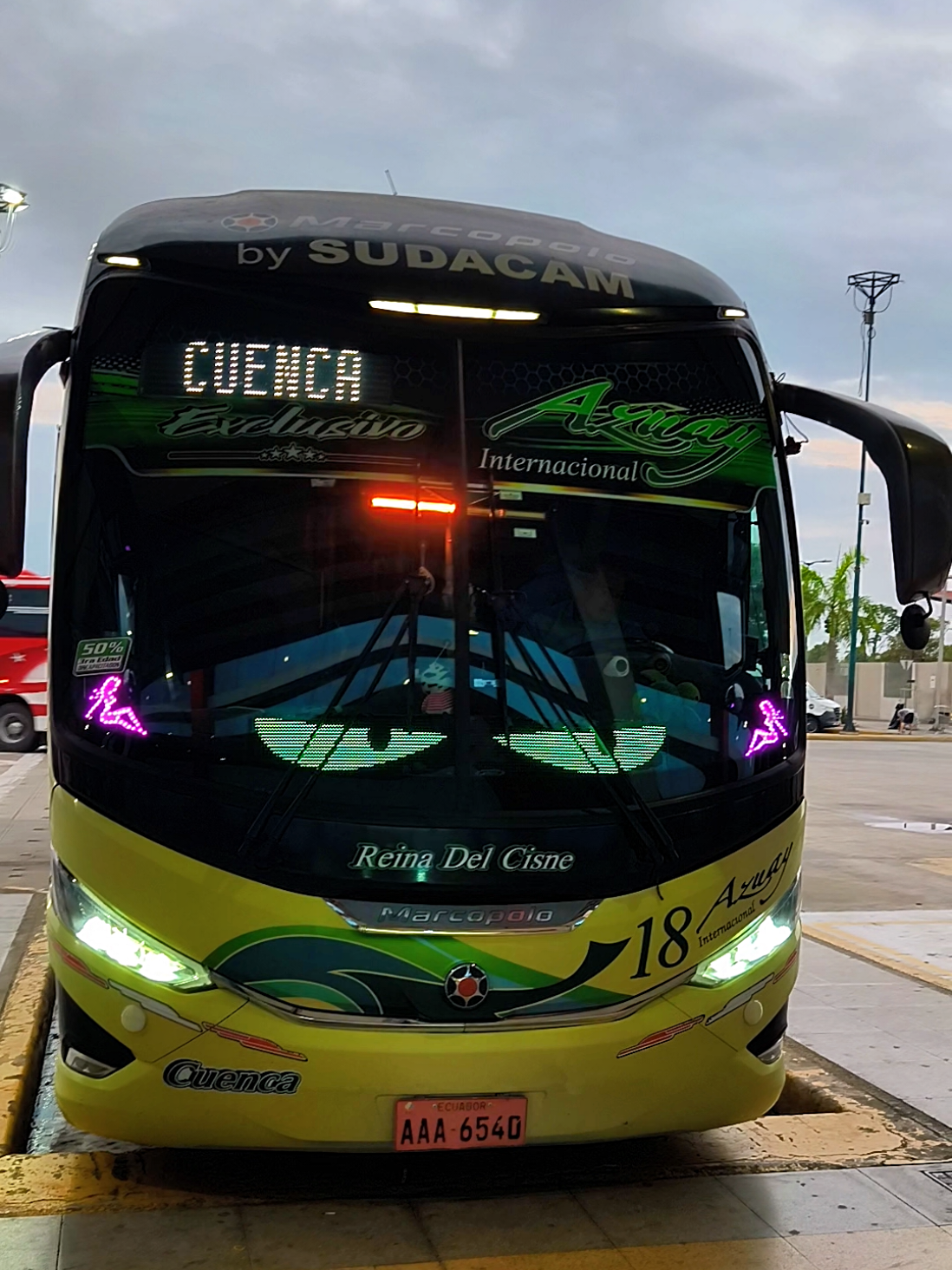 @BusTours