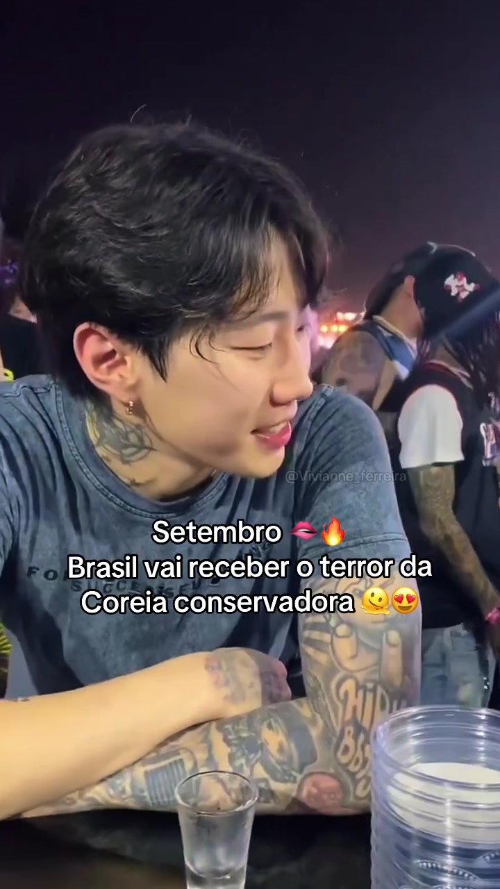 @VIVIANNE_FERREIRA 🏴&zwj;☠️🖤💜