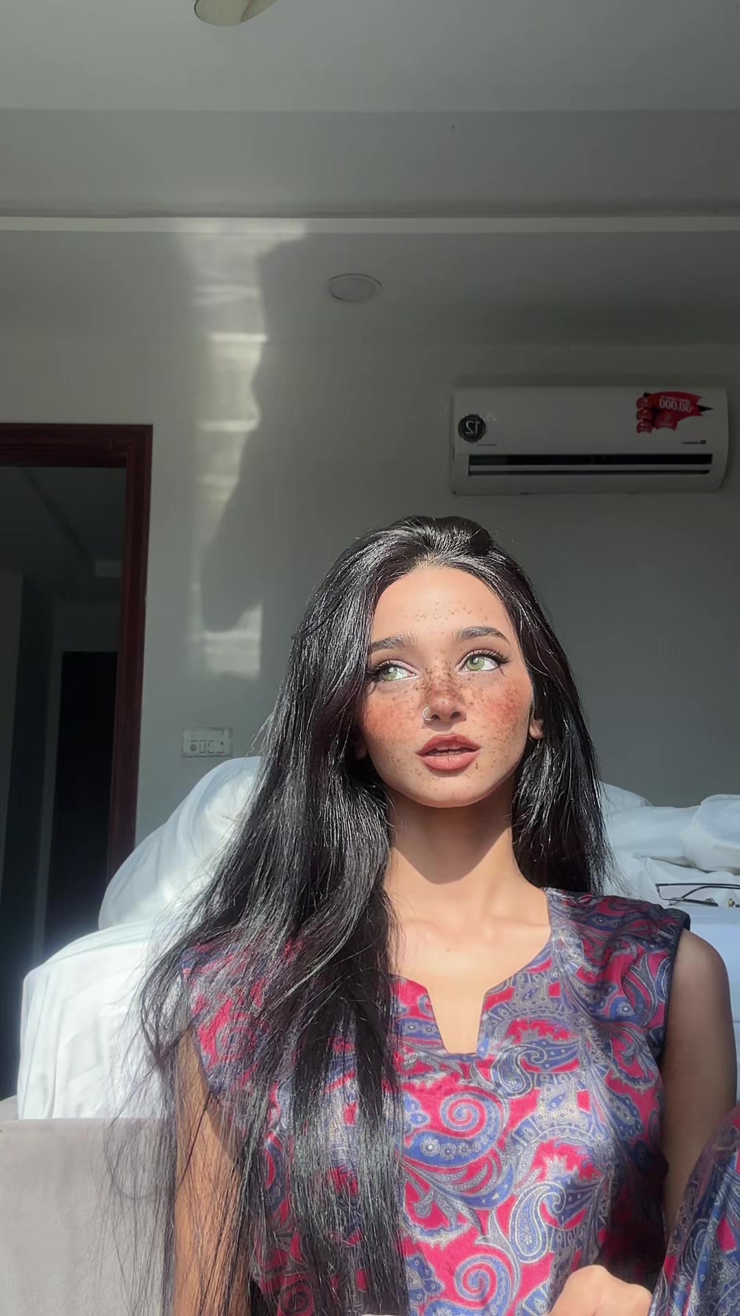 @ayeshaazhar_official