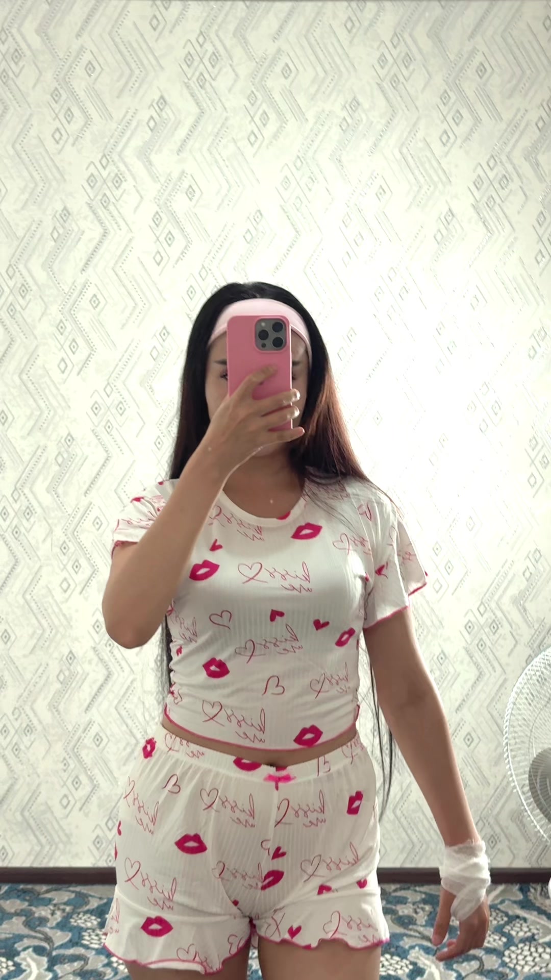 @𝑴𝒊𝒌𝒐𝒔𝒉𝒂🌹