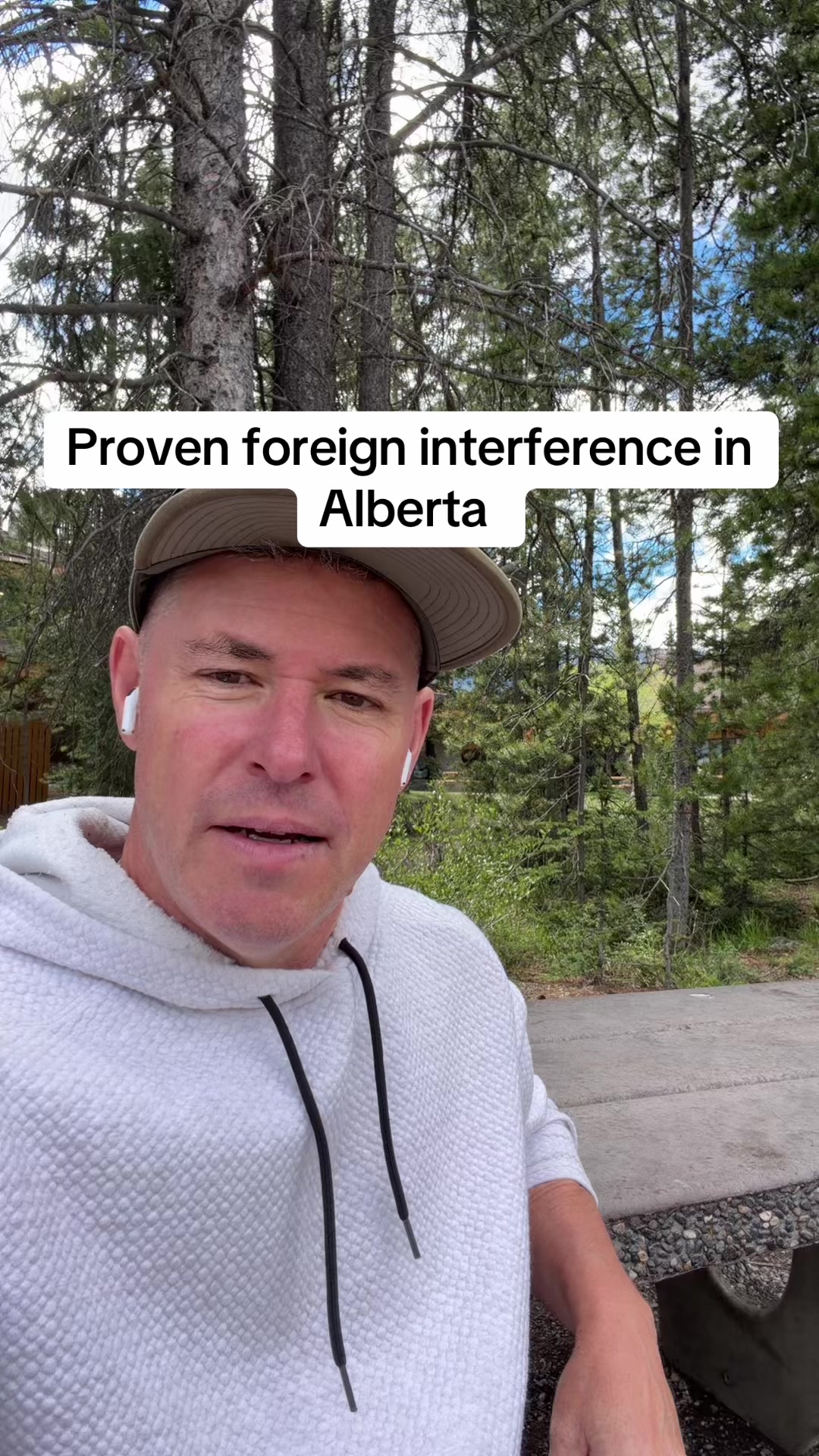 @2me_Travels 🇨🇦