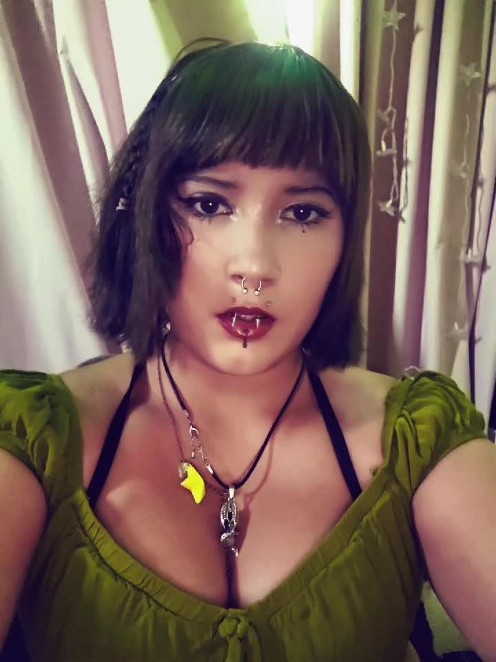 @🍀𝐼𝓈𝒾𝓈 𝑀𝒶𝓇𝓉𝒾𝓃𝑒𝓏 🍀