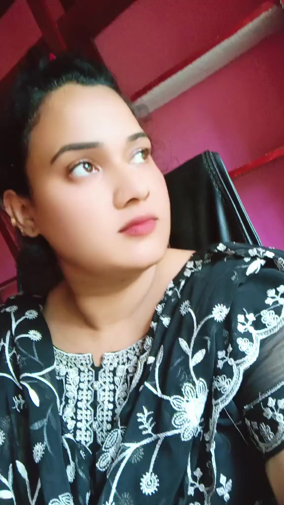@দুষ্ট মেয়ে মিষ্টি পায়েল