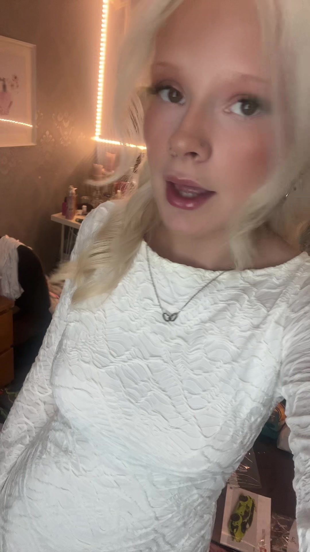 @𝓔𝓶𝓼𝓪𝓷🌼