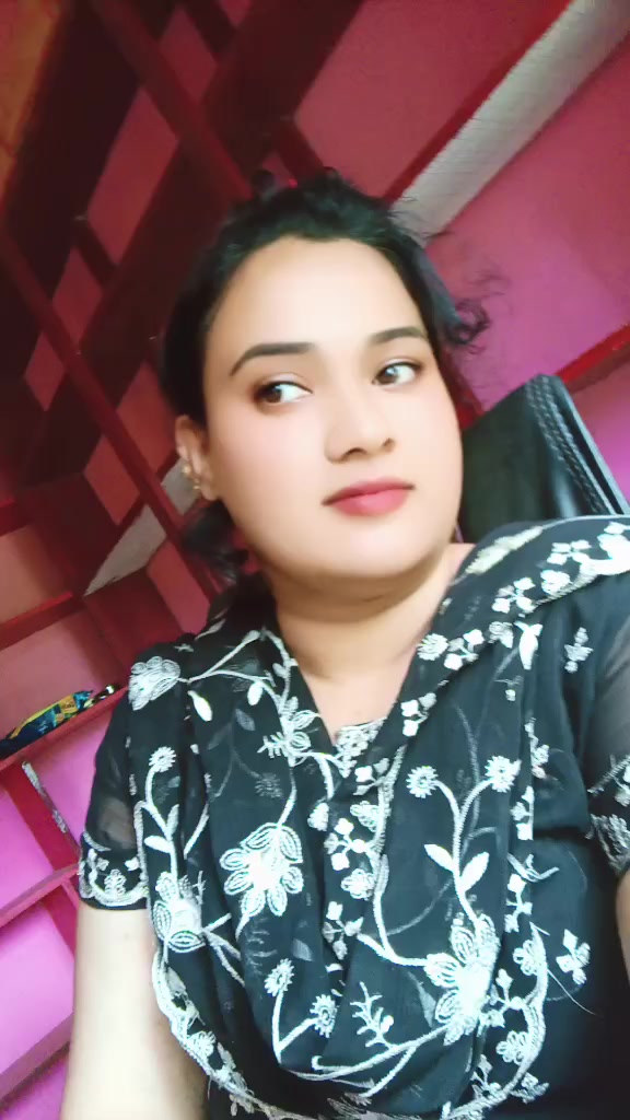 @দুষ্ট মেয়ে মিষ্টি পায়েল