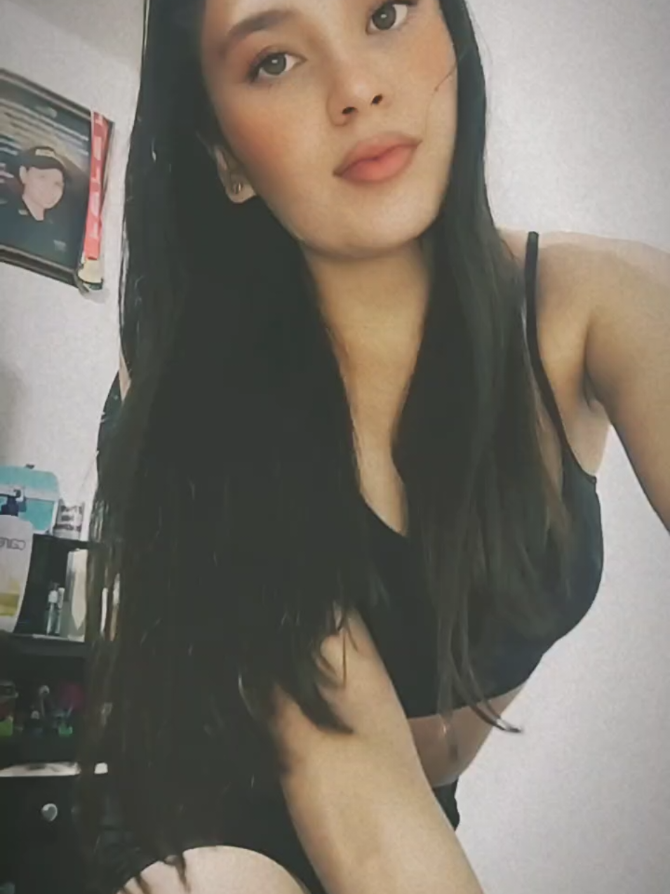 @Vanee ✨
