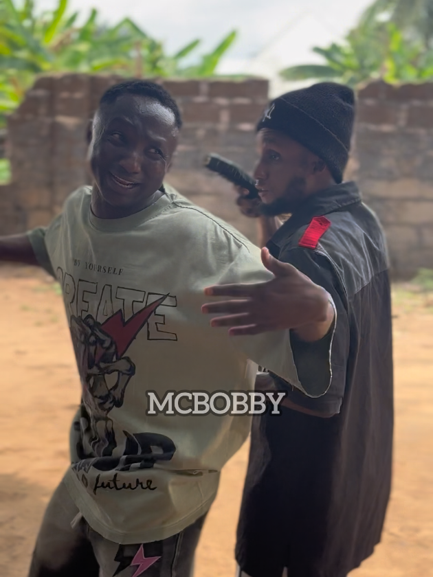 @𝗠𝗖 𝗕𝗢𝗕𝗕𝗬 🎥👑