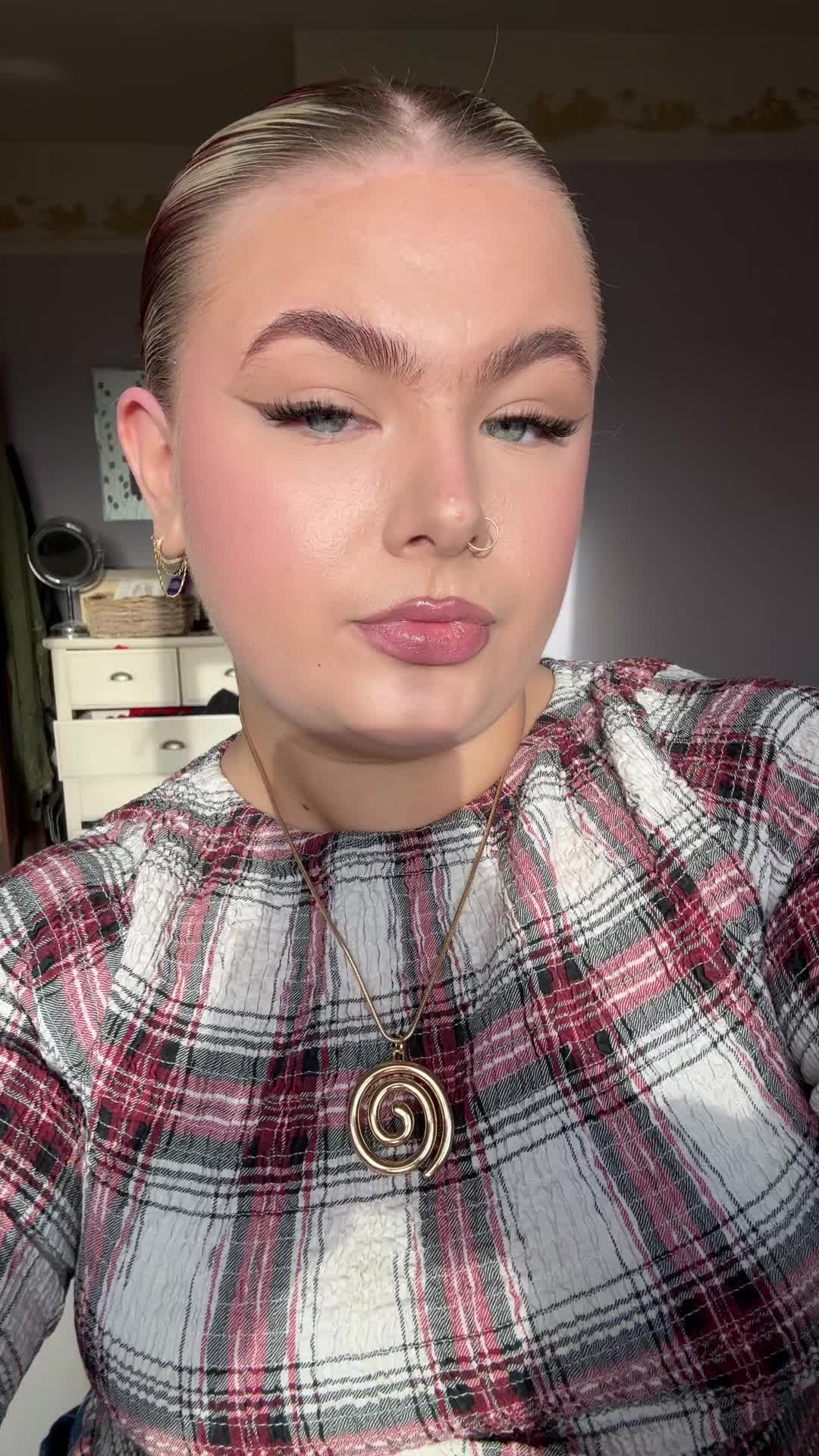 @Em