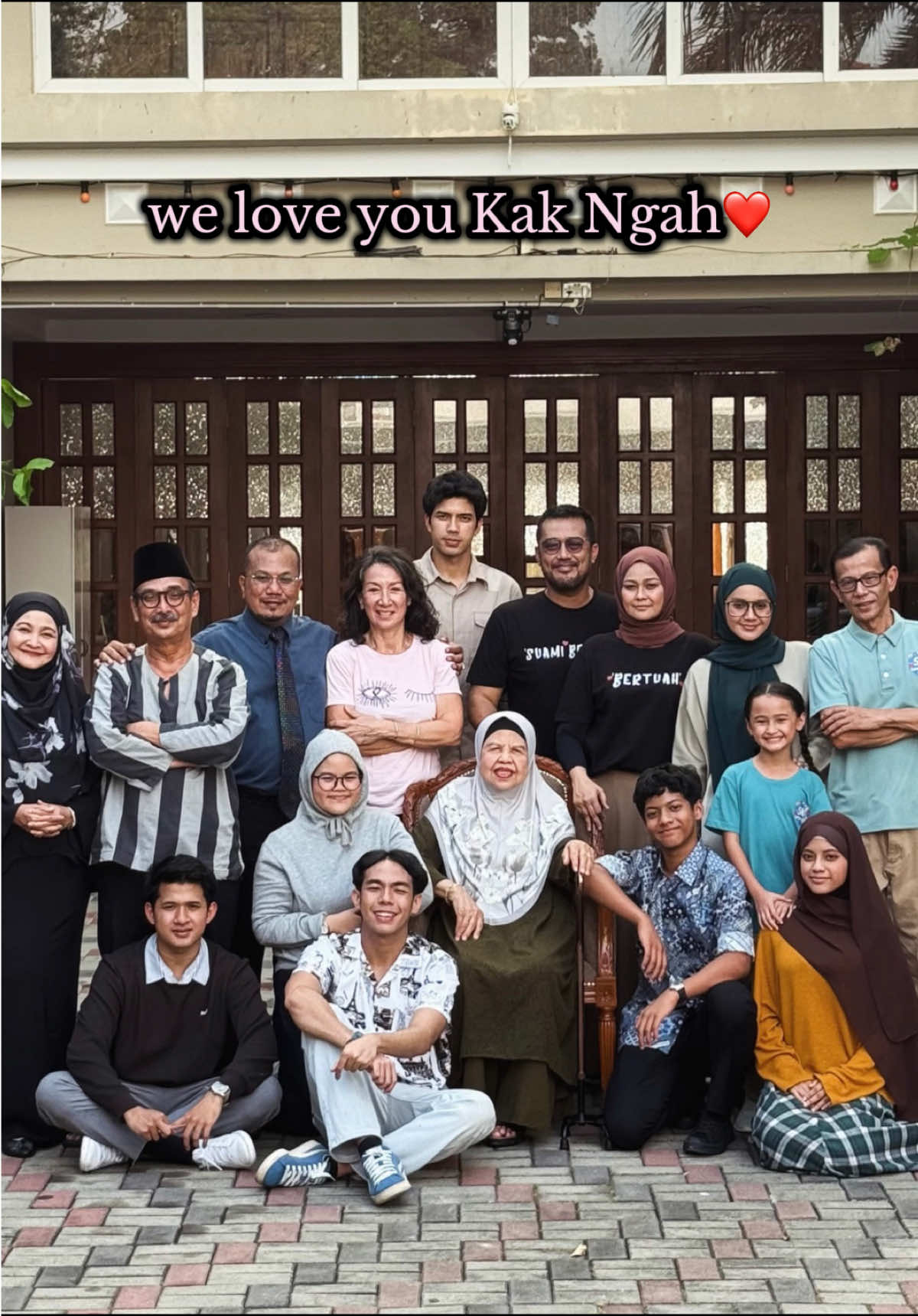 @Anita Baharom
