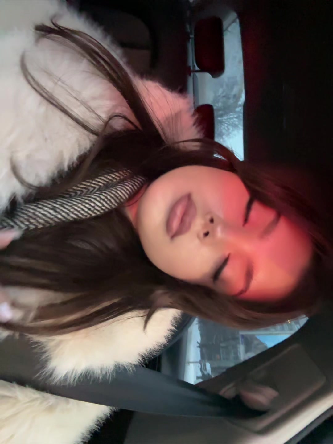 @vzikran