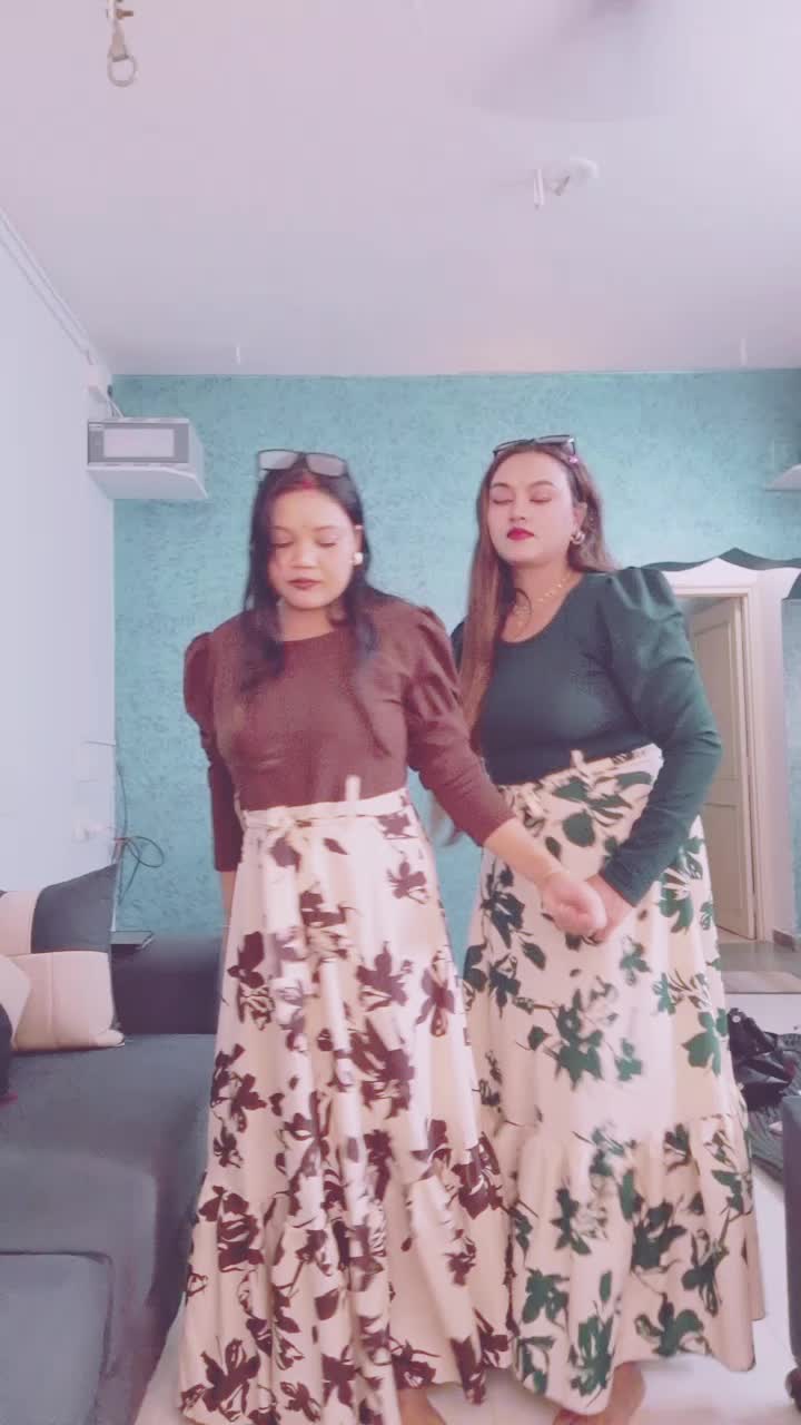 @deepasoni