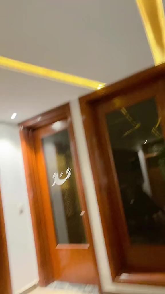 @Hi