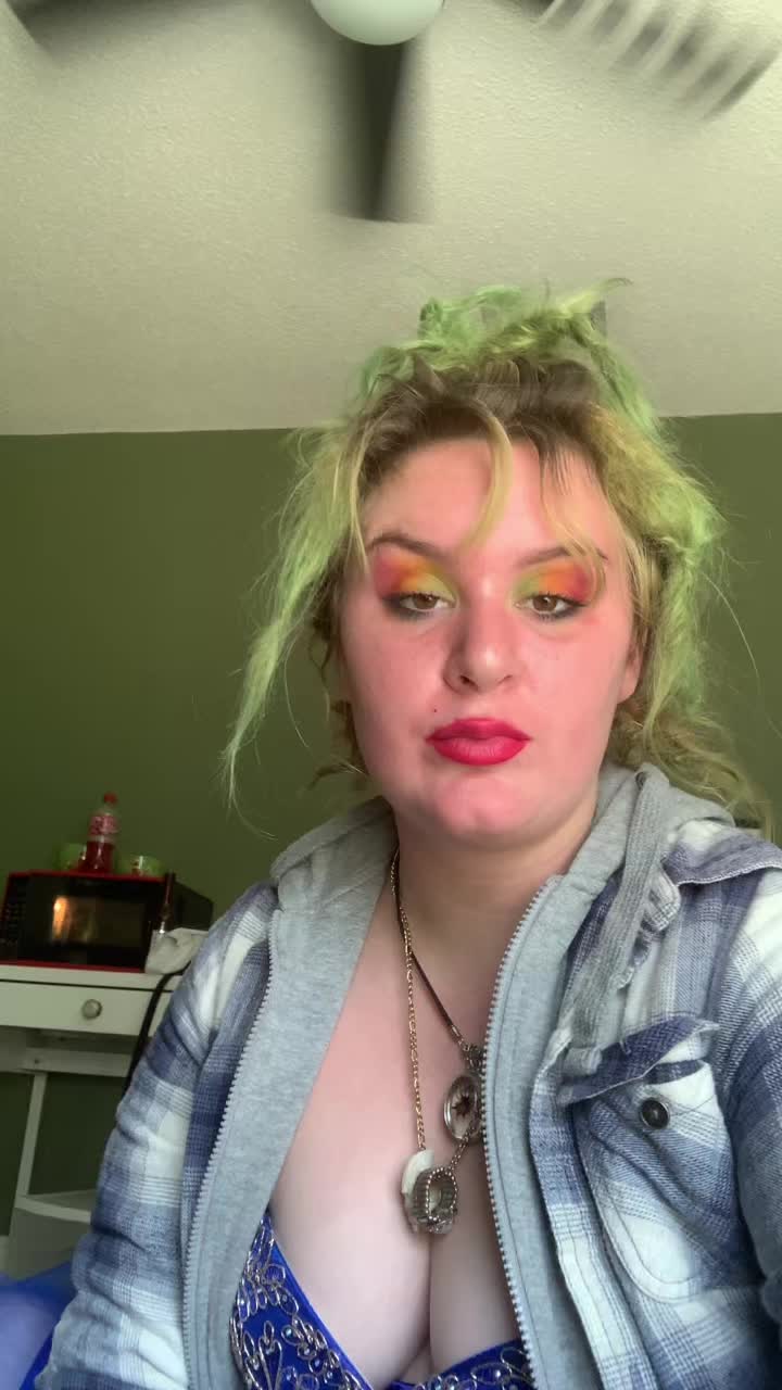 @gr33nbean17