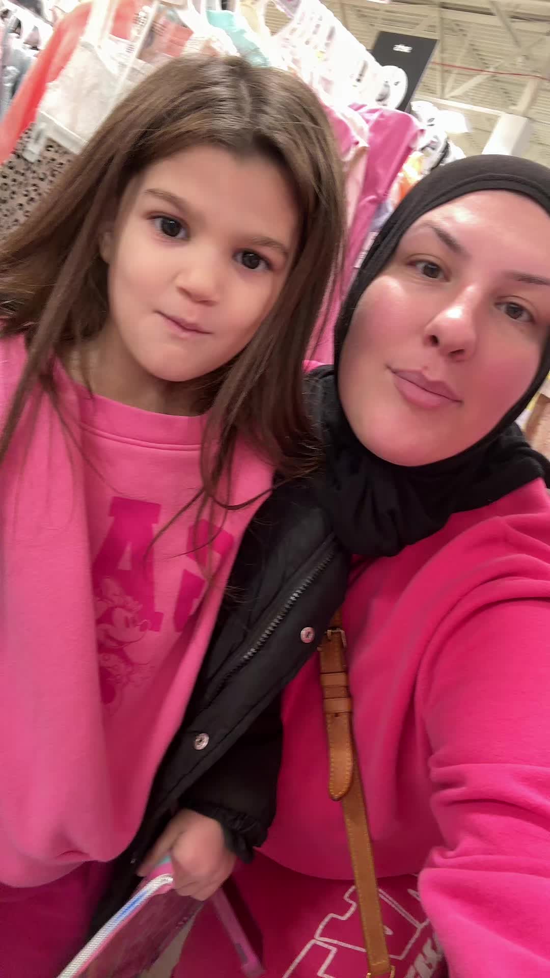@Kaitlyn | mama of 7|