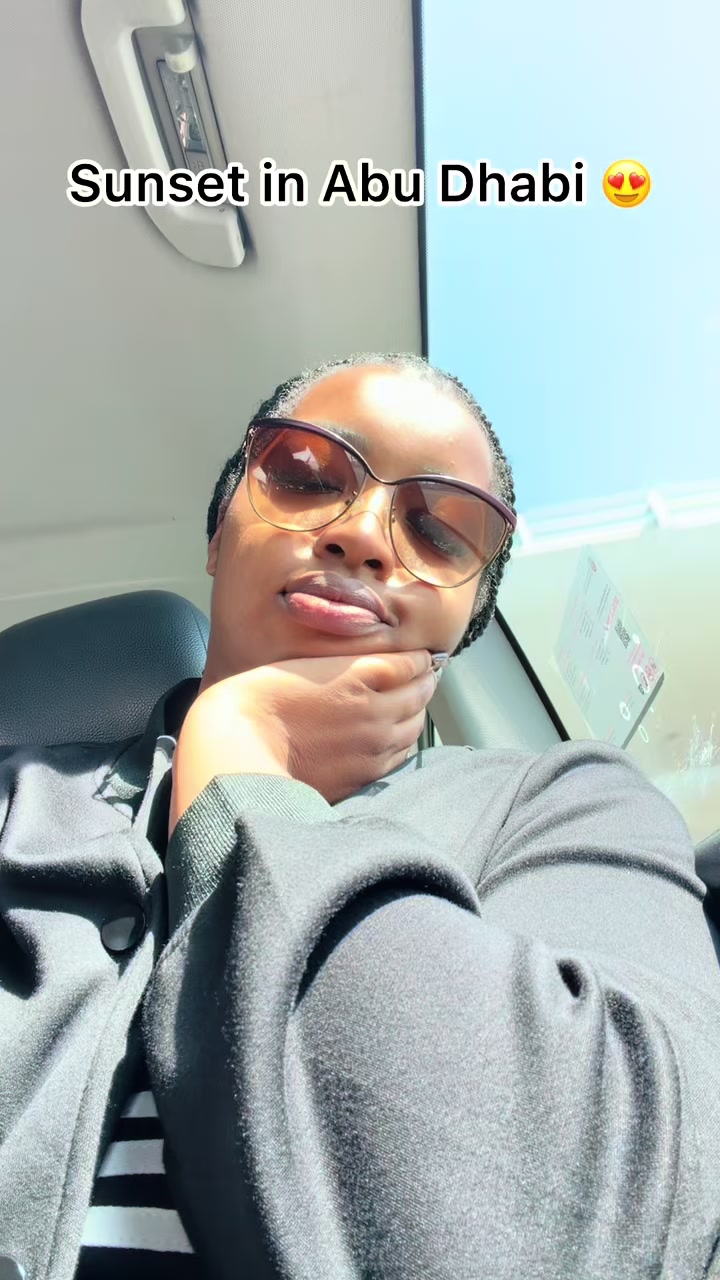@naomikuria