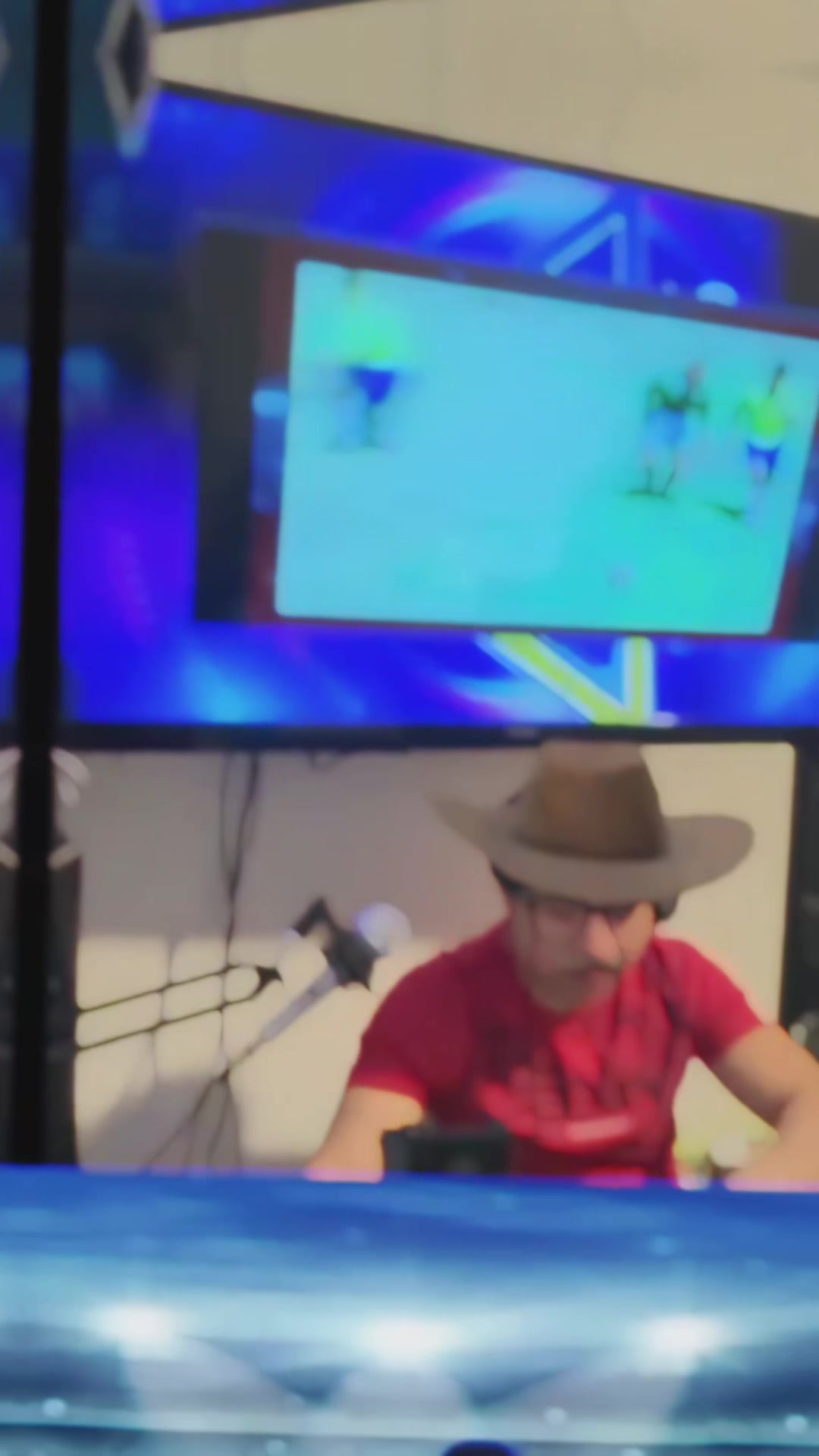 @Camilo Tambriz ( DJ-KAMMI )