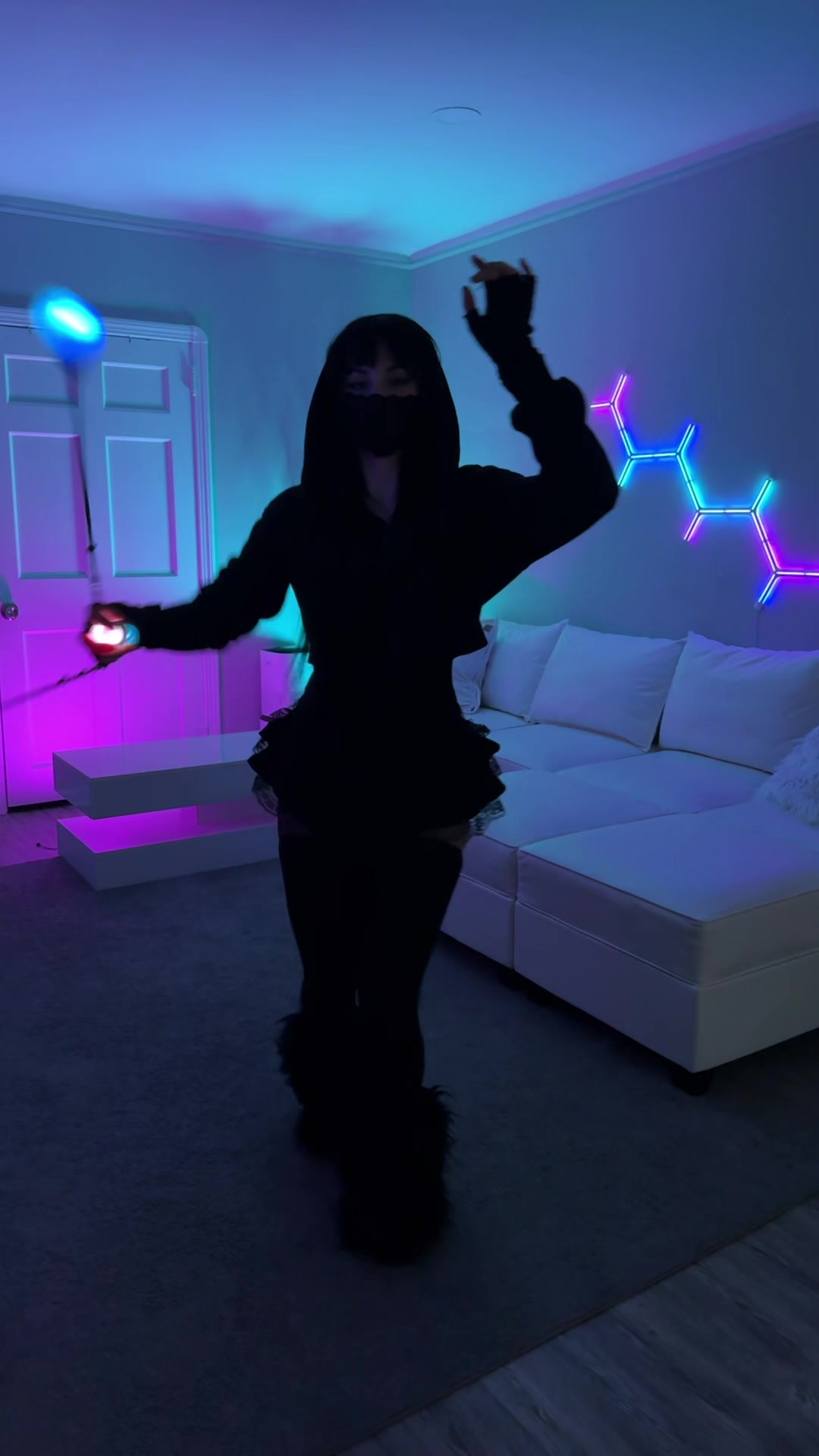 @Pyro.Kitten