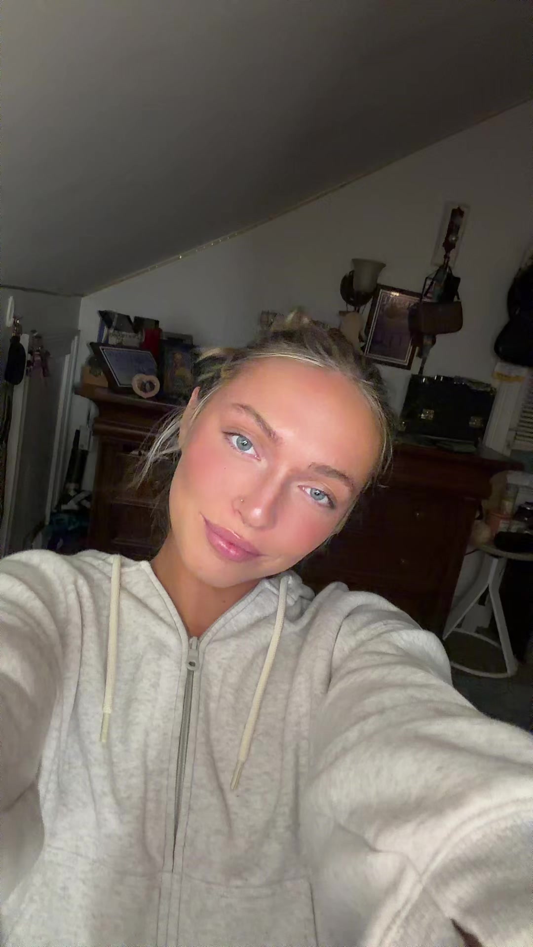 @Ky