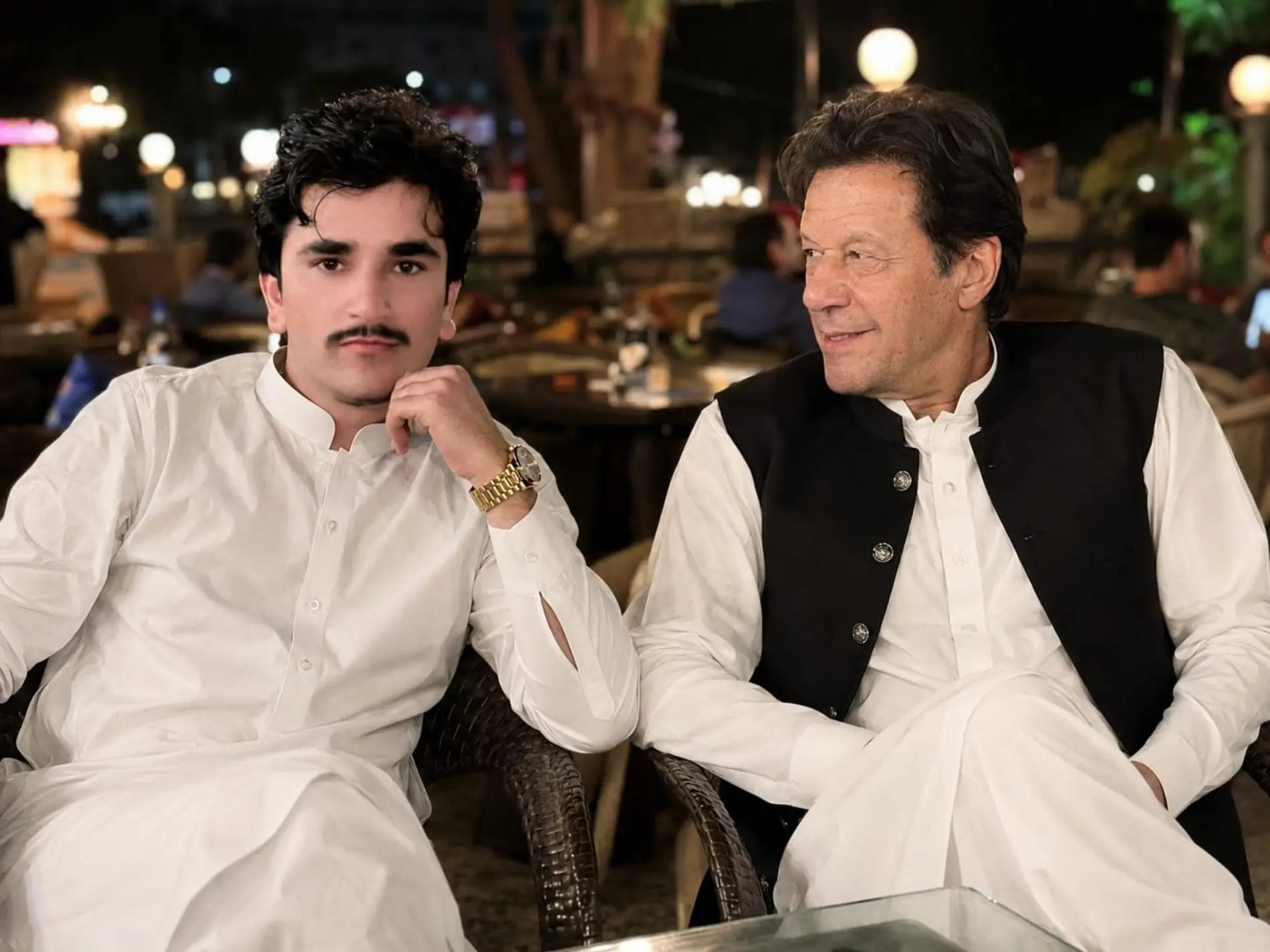 @Mr Rabbani baloch