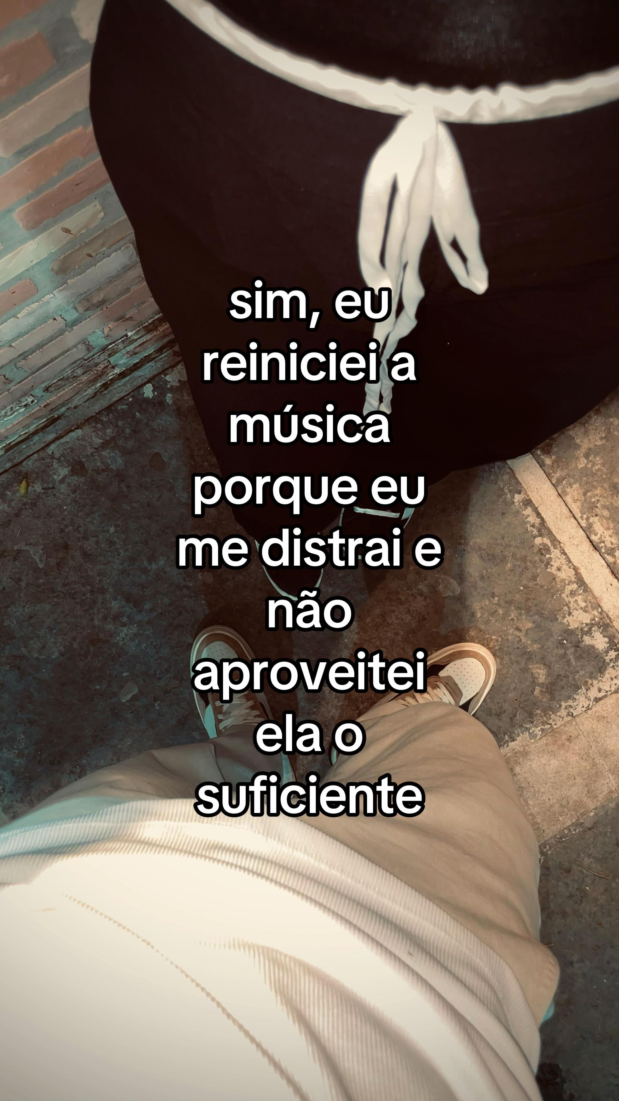 @&Eacute; o 𝔇N